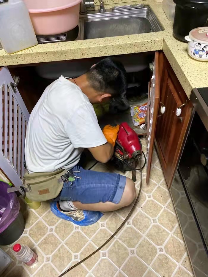 抱由镇通下水道